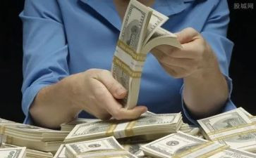 关于富人的作文7篇