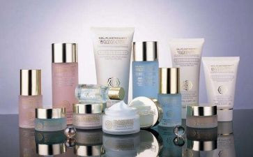 化妆品销售的年终总结通用8篇